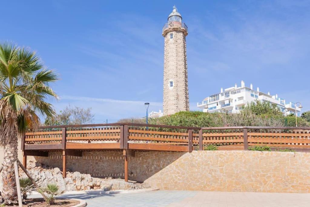 דירות אסטפונה Vista Al Faro מראה חיצוני תמונה